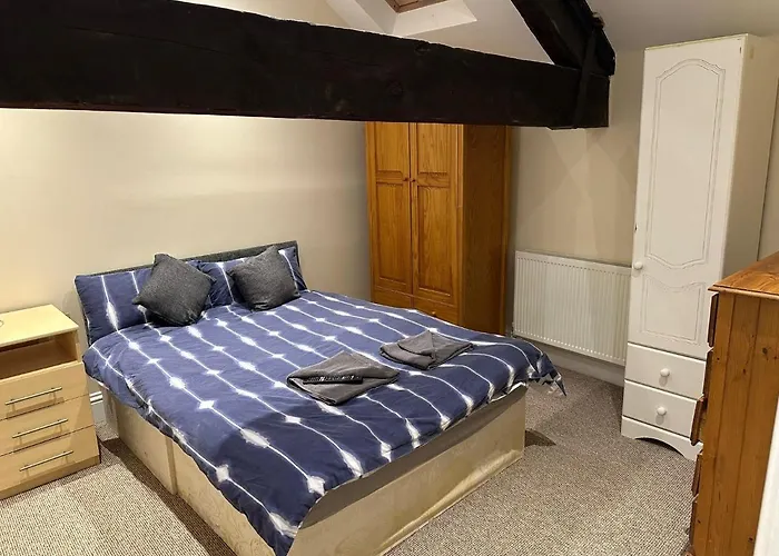 Homely Apartment In The Centre